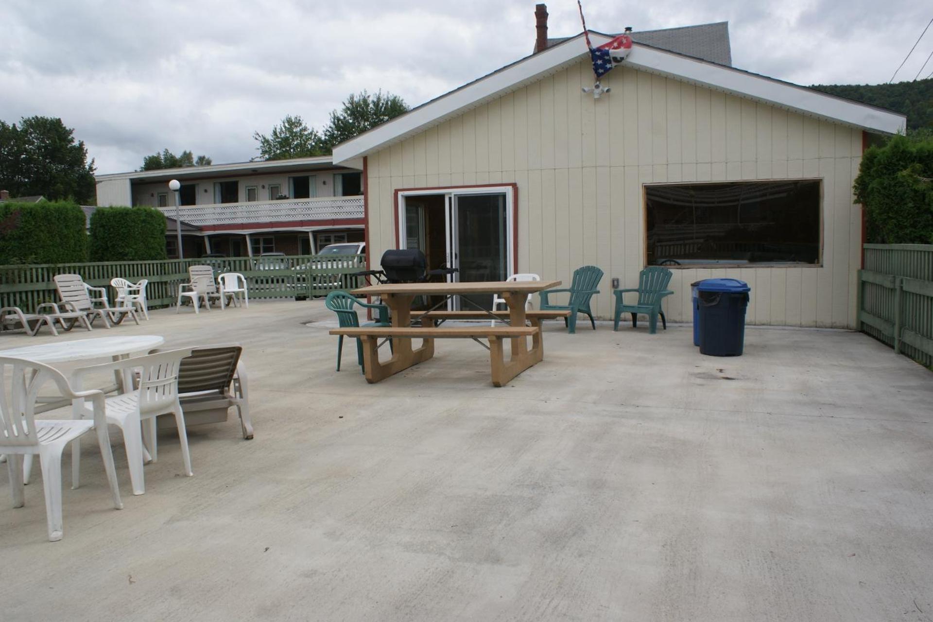 Northern Peaks Motor Inn Gorham Exterior foto
